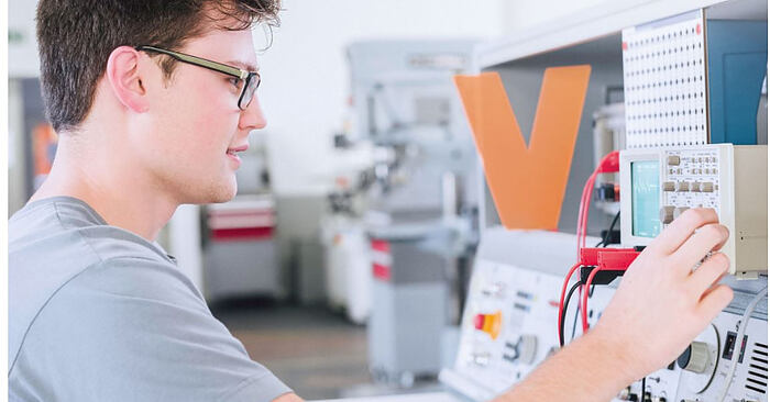 Stellenangebot ELEKTRONIKER (M/W/D) FÜR GERÄTE UND SYSTEME in der Region Augsburg